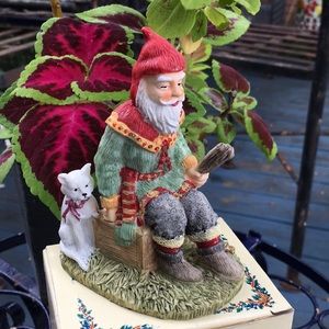 The international Santa Claus Collection